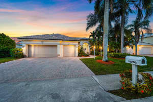 10293 Allamanda Blvd, Palm Beach Gardens, FL 33410, Sold 09/26/22