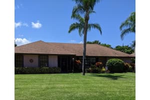 6 SE Hitching Post Cir, Tequesta, FL 33469, Sold 06/30/22