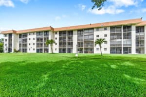 5917 Via Vermilya APT 305, Lake Worth, FL 33462, Sold 07/29/22