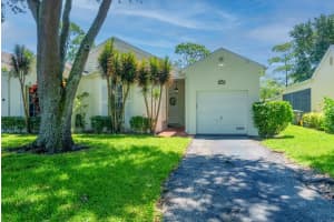 7704 Forest Green Ln, Boynton Beach, FL 33436, Sold 07/01/22