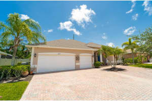 1357 Scarlet Oak Cir, Vero Beach, FL 32966, Sold 07/14/22