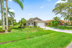 13036 SE Point O Woods Ct, Hobe Sound, FL 33455, Sold 06/27/22