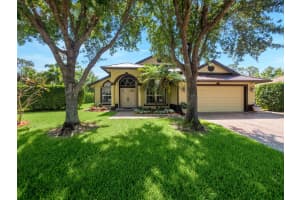 8533 SW Sea Captain Dr, Stuart, FL 34997, Sold 07/22/22