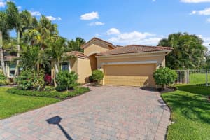7265 SE Cricket Ct, Stuart, FL 34997, Sold 07/29/22