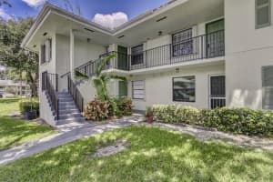 701 Sabal Ridge Cir b, Palm Beach Gardens, FL 33418, Sold 06/30/22