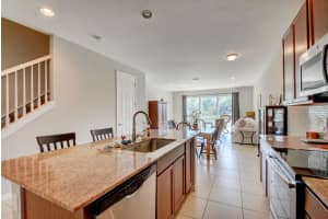 574 SW Glen Crest Way, Stuart, FL 34997, Sold 08/05/22