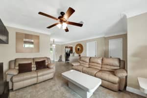 6894 Westview Dr, Lake Worth, FL 33462, Sold 07/01/22