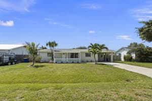 2142 SE Jackson St, Stuart, FL 34997, Sold 08/08/22