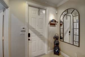 66 NW 3rd Avenue, Delray Beach, FL 33444 Sold 12/01/22