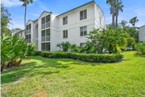 2502 SE Anchorage Cove e 2, Port St. Lucie, FL 34952, Sold 06/28/22