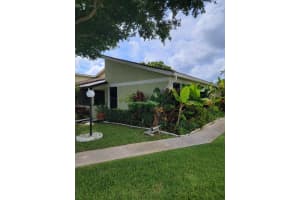 4319 Willow Brook Cir #23d, West Palm Beach, FL 33417, Sold 07/01/22