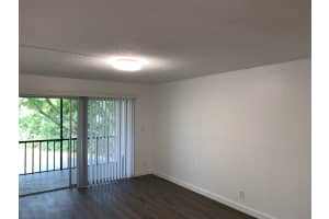 470 NW 20th St #214, Boca Raton, FL 33431, Sold 07/12/22