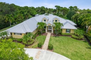 2695 NE Cypress Ln, Jensen Beach, FL 34957, Sold 07/18/22