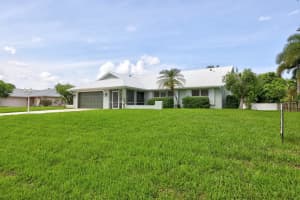 781 SE River Ct, Port St. Lucie, FL 34983, Sold 07/15/22