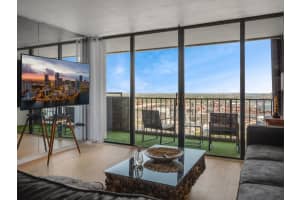 5600 N Flagler Dr APT 2806, West Palm Beach, FL 33407, Sold 09/27/22