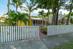 618 Sunset Rd, West Palm Beach, FL 33401, Sold 10/06/22