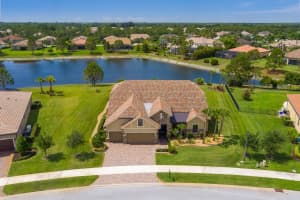 4904 SW Sensation St, Palm City, FL 34990, Sold 12/14/22