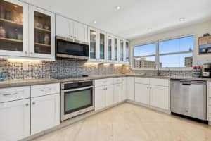 3224 S Ocean Blvd, Highland Beach, FL 33487, Sold 11/07/22