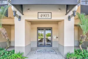 4903 Midtown Ln, Palm Beach Gardens, FL 33418, Sold 06/22/22