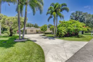 5635 Shirley Dr, Jupiter, FL 33458, Sold 12/05/22