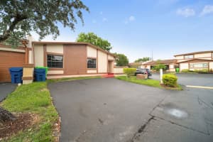 6307 NW 29th Ct, Sunrise, FL 33313, Sold 08/05/22