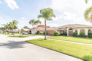 5694 Aspen Ridge Cir, Delray Beach, FL 33484, Sold 08/19/22