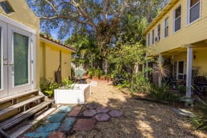 734 Newark St, West Palm Beach, FL 33401, Sold 08/09/22