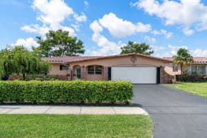 1238 NW 45th St, Pompano Beach, FL 33064, Sold 08/08/22
