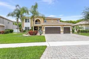 6841 Finamore Cir, Lake Worth, FL 33467, Sold 09/09/22
