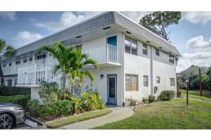 2929 SE Ocean Blvd Apt 116-6, Stuart, FL 34996, Sold 06/30/22