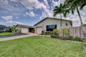 5743  Mirror Lakes Boulevard, Boynton Beach, FL 33472 Sold 09/15/22