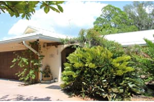 8220 S Virginia Ave, Palm Beach Gardens, FL 33418, Sold 09/02/22