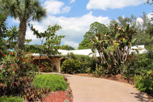 8220 S Virginia Ave, Palm Beach Gardens, FL 33418, Sold 09/02/22
