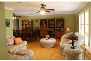 8220 S Virginia Ave, Palm Beach Gardens, FL 33418, Sold 09/02/22