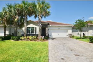 7420 SW Harbor Cove Dr, Stuart, FL 34997, Sold 07/29/22