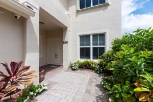 4167 Onega Cir, West Palm Beach, FL 33409, Sold 07/27/22