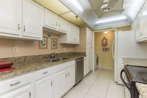 859  Jeffery Street   1040, Boca Raton, FL 33487 Sold 09/29/22