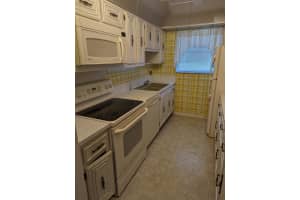 360 High Point Blvd, Delray Beach, FL 33445, Sold 10/06/22
