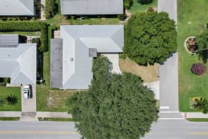 18307 SE Par Ln, Tequesta, FL 33469, Sold 03/10/23