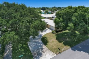 18307 SE Par Ln, Tequesta, FL 33469, Sold 03/10/23