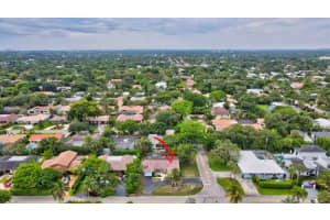 898 NW 7th St, Boca Raton, FL 33486, Sold 06/13/22