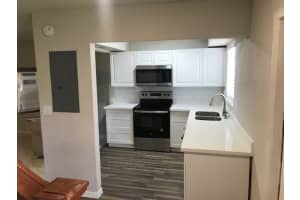 5305 Bayside Dr, Greenacres, FL 33463, Sold 08/17/22