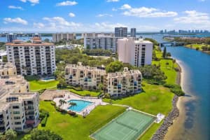 364 Golfview Rd APT 307, North Palm Beach, FL 33408, Sold 07/15/22