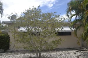 203 Gregory Pl, West Palm Beach, FL 33405, Sold 06/17/22