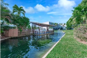 200 Waterway Dr S APT 302, Lantana, FL 33462, Sold 07/01/22
