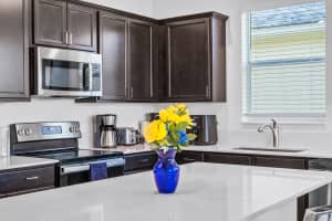 8392 NW Greenbank Cir, Port St. Lucie, FL 34986, Sold 07/21/22