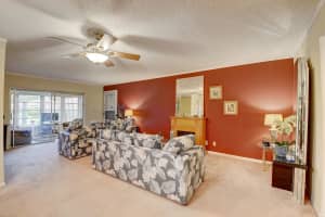 4910 NW 4th St b, Delray Beach, FL 33445, Sold 07/19/22