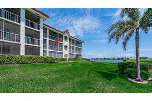 109 Half Moon Cir APT B2, Hypoluxo, FL 33462, Sold 07/11/22