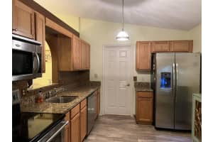 2611 12th Square SW, Vero Beach, FL 32968, Sold 10/04/22