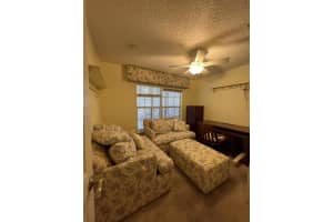 2611 12th Square SW, Vero Beach, FL 32968, Sold 10/04/22